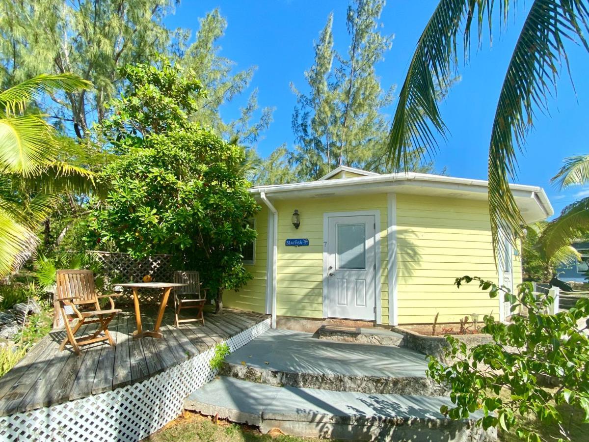 The Sunset Cove And Rainbow Room Alice Town  Exterior foto